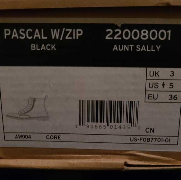 Dr. Martens Pascal w/zip Airwear Black Leather Boots (Aunt Sally) Size US 5 - Picture 4 of 4